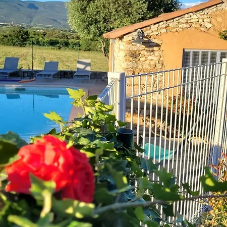 Location Avec Piscine Luberon Artemiss *